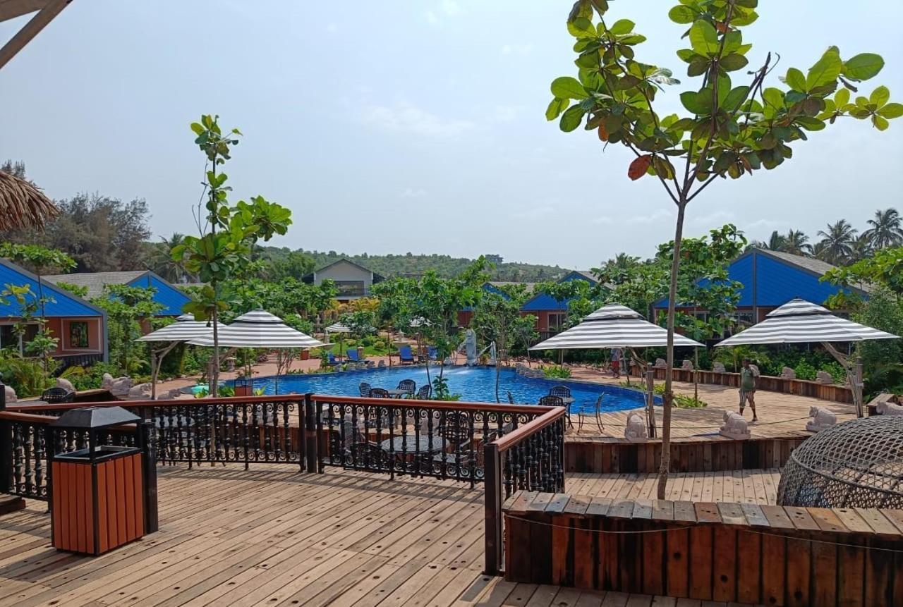 Mayfair On Sea, Morjim Beach, Goa Экстерьер фото